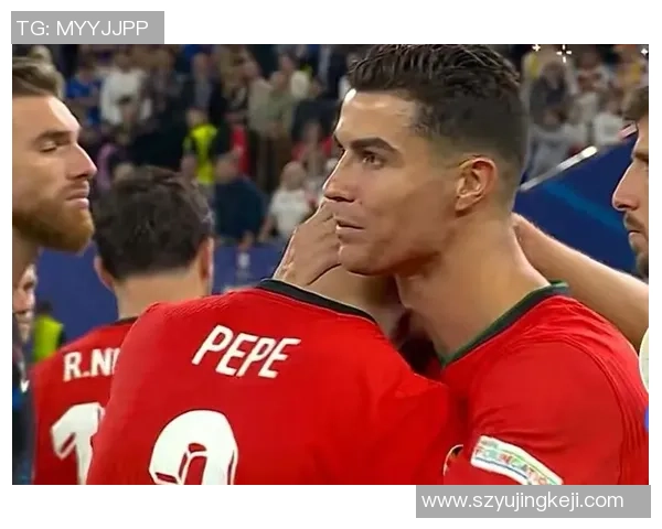 喜欢C罗的足球明星佩佩成长历程与葡萄牙铁血后防传奇